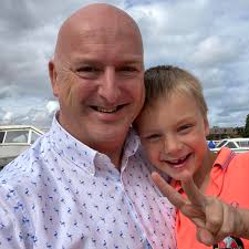 I'm looking for an audio version of Ryan Knighton's memoir "Cockeyed". Does  anyone know where I can find it? Google, Amazon, and Audible haven't been  helpful.