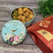 cookies gift box in 2021 cookie gift box cookie gifts cafe