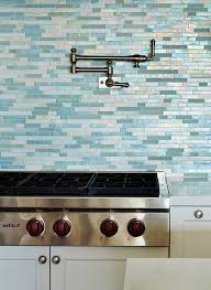 30 Awesome Kitchen Backsplash Ideas For Your Home Glass Tiles Kitchen Glass Tile Backsplash Kitchen Beach Theme Kitchen