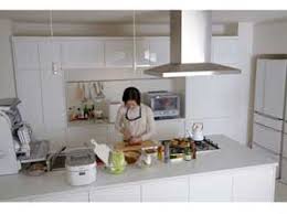 Rice cookers, toasters and tabletop hibachi grills. Well Equipped For Cooking Lifestyle Trends In Japan Web Japan