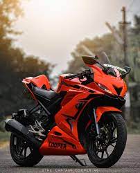 Yamaha r15 v3 is an impressive machine and modifications help it feel even more exclusive than the rest of the sports bikes. Best Yamaha R15 V3 Modified Examples In India With Images Yamaha Bike Pic Super Bikes