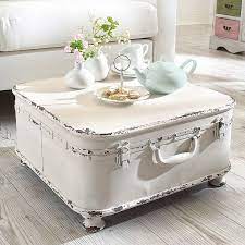 I think suitcases are so iconic, says design coordinator laurie march. Suitcase And Trunk Coffee Tables 25 Gorgeous Ideas That Blend Vintage With Vivacious