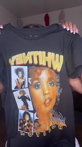 Ebony Heart (@petitebony)