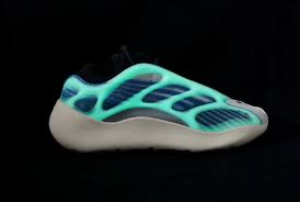 From the antlia to the zebra, every yeezy silhouette and colorway, in every size. Adidas Vengeful Blue Pants For Women