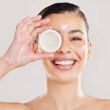 Can Salicylic Acid Cause Acne? What You Need to Know About This Skincare  Staple - Reviva Labs