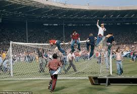 Последние твиты от scottish fa (@scottishfa). Freedomroo Photos Show How Scottish Football Fans Took Over The Capital In Raucous 1970s Invasions Australiannewsreview