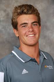 Ari Wayne's Instagram, Twitter & Facebook