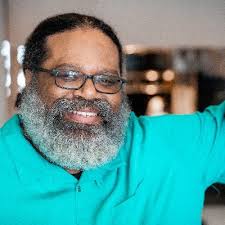 T. Kareem Powell (@tkareempowell)