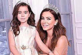 Артистка показала в фото, где обнимает софию, а та жмурится от радости. Daughter Ani Lorak Sofia Celebrities 2021