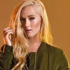 Vesta lugg responde a críticas por tamaño de su busto. Who Is Vesta Lugg Dating Vesta Lugg Boyfriend Husband