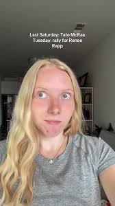 Rita Ora, Tate McRae y René Rapp en Capital Summertime Ball