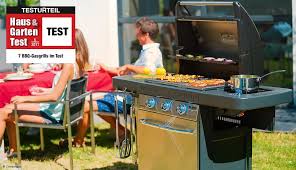 Die auswahl ist mittlerweile riesig und die entscheidung für einen grill gar nicht so einfach. Im Test 7 Bbq Gasgrills Im Vergleichstest Haus Garten Test