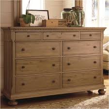 There are so many activities that people doing at the bedroom. Paula Deen Down Home Oatmeal Bedroom Set Universal Furniture
