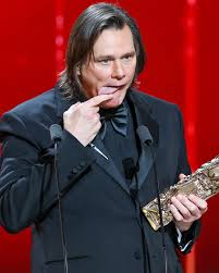 Jim Carrey accepted his Honorary César Award in the most Jim Carrey way possible.⁠ ⁠ Jim made a rare public appearance for Thursday's César Awards in Paris and delivered more facial expressions