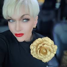 People nitpicking TV shows to death is annoying