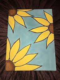 A simple white line that disproportionally divides a yellow canvas may not seem like a great feat just make sure that you have a clear picture of what you want in your head before you go about executing it. Small Canvas Art Simple Cute Easy Paintings Novocom Top