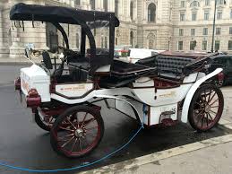 Um 1700 gab es in wien ungefähr 700 fiaker. Batterie Statt Pferde E Fiaker In Wien Unterwegs E Mobility Vienna At