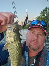 Quinton Echols's Instagram, Twitter & Facebook