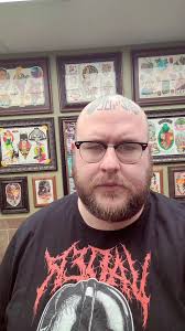 MEET THE ARTISTS‼️ Sydney is all about Vintage girly sh*t 🎀 Originall...