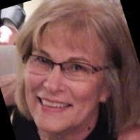 Carolyn Bateman's Instagram, Twitter & Facebook