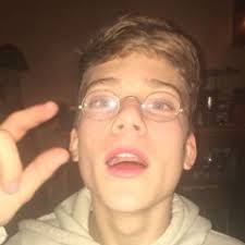 Stream YUNG LLAMA music