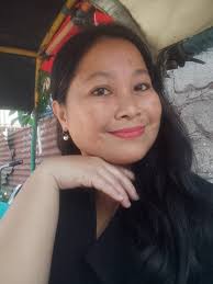 🎉 I recently helped The Poodle Way, Alma Rico and 3 others earn the  Conversation Starter badge! It's exciting support them and be a part of  their community. Check out their content