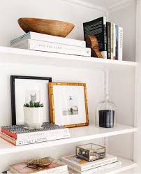 Boekenplank Witte Kast Stylen Open Bookshelves Shelves Bookshelves Boekenplanken Kastplanken Shelvies Sh Home Decor House Interior Home Decor Accessories