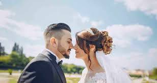 Do the bridesmaids pay for their dresses and who rents the tuxes? Q6ibl0mxrs9gym