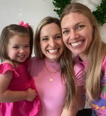 Betsy Spina l Betsy Buck