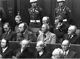 Das besondere an diesen prozessen war, dass zum ersten mal in der geschichte überhaupt führende politiker eines staates für die von ihnen begangenen oder. Nurnberger Prozesse Der Tod Durch Den Strick Dauerte 15 Minuten Der Spiegel