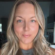 Amanda Collins (@blondie1985) • Facebook, Connect with friends