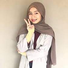 Use tags to describe a product e.g. Mia Sara Nasuha Therealmiasara Instagram Foto Dan Video Beautiful Hijab Girl Mia Sara Beautiful Muslim Women