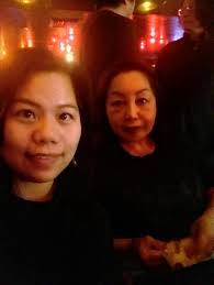 Do Freen and Becky hug each other?