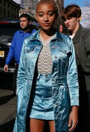 Pin By Sydney On Dress Monocrome Street Style Street Style Trends Fashion