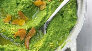 Erbsenpuree Nach Tim Malzer Erbsenpuree Rezept Erbsenpuree Erbsen Puree