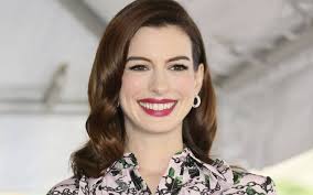 Полное имя — энн жаклин уитни хэтэуэй (anne jacqueline whitney hathaway). Anne Hathaway S Net Worth In 2020