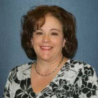 Kim Womack's Instagram, Twitter & Facebook