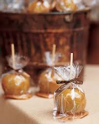 34 Festive Fall Wedding Favor Ideas Apple Wedding Favors Wedding Favors Fall Apple Wedding