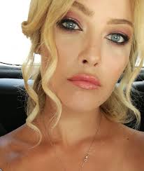 Sara Vullo Make-up Artist