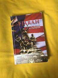 Semua kaum mempunyai pakaian tradisional, tarian tradisional, permainan tradisional, makanan, perayaan, budaya dan adat resam tersendiri. Sejarah Hubungan Etnik Di Malaysia Ctu Course Textbooks On Carousell