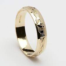 Engraved Claddagh Wedding Ring Claddagh Ring Wedding Claddagh Wedding Wedding Rings