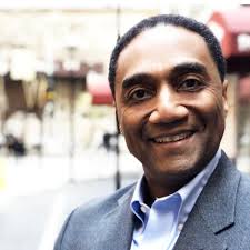 Steve Manley's Instagram, Twitter & Facebook