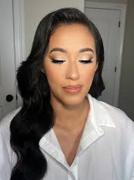 Bridal makeup and hairstylist services for your special day