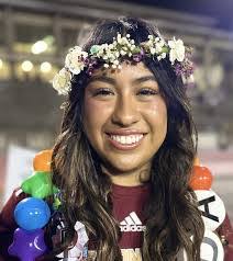 Efren Mora's Instagram, Twitter & Facebook