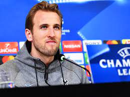 Harry began his professional career at tottenham hotspur, joining the academy in july, 2009, and has since gone on to become one of the best strikers in world football. Arsenal Hat Superstar Kane Als Kind Aussortiert
