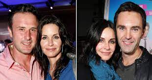 Самые новые твиты от courteney cox (@courteneycox): Courteney Cox S Dating History David Arquette Johnny Mcdaid More