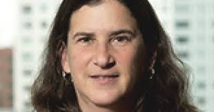 Deborah Lucas's Instagram, Twitter & Facebook