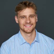 I'm so proud and grateful to have been awarded the William Blair Memorial  Prize, given to the most distinguished student in Honours Level Economics!  This prize recognises overall academic…