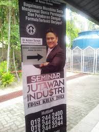 Puan laila memulakan 'journey' bersama richworks serta bimbingan datuk wira azizan osman pada tahun 2020. Gambar Rumah Dr Azizan Osman
