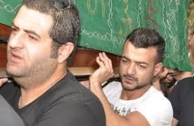زيدان يزيد الغموض حول مستقبله. Ø¨Ø§Ù„ØµÙˆØ± ÙˆØ§Ù„ÙÙŠØ¯ÙŠÙˆ Ù‡ÙŠØ«Ù… Ø´Ø§ÙƒØ± ÙŠØªÙ„Ù‚Ù‰ Ø§Ù„Ø¹Ø²Ø§Ø¡ ÙÙŠ ÙˆØ§Ù„Ø¯ØªÙ‡ Ø¨ÙŠÙ† Ø£ØµØ¯Ù‚Ø§Ø¦Ù‡ ÙˆØºÙŠØ§Ø¨ Ø§Ù„Ù†Ø¬ÙˆÙ… Ø®Ø¨Ø± ÙÙŠ Ø§Ù„ÙÙ†